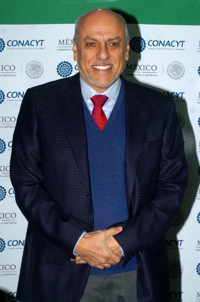 Doctor Enrique Cabrero Mendoza, director general de Conacyt.