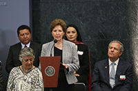 La secretaria de Cultura, María Cristina García Cepeda, en la entrega de Premios Nacionales 2018, en Los Pinos.