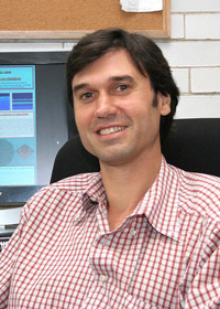 El doctor Gerardo García Naumis, investigador del Instituto de Física de la UNAM y miembro de la AMC.
