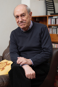 Doctor Néstor García Canclini, Premio Nacional de Ciencias y Artes 2014 en el rubro de historia, ciencias sociales y filosofía.