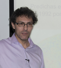 El doctor Miguel Alcubierre, director del Instituto de Ciencias Nucleares de la UNAM y miembro de la Academia Mexicana de Ciencias.