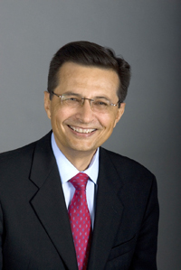 El Dr. Roberto Tapia Conyer, director general del Instituto Carlos Slim de la Salud (ICSS) y miembro de la Academia Mexicana de Ciencias (AMC).