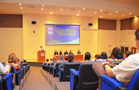 Aspecto de la reunión de expertos celebrada ayer en el auditorio del Centro de Investigación Científica y Estudios Superiores de Ensenada.