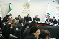 Encabezaron el acto el diputado Jesús Zambrano Grijalva y el senador Roberto Gil Zuarth.