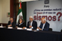 Mario Ordaz, del Instituto de Ingeniería, UNAM; Xyoli Pérez, jefa del Servicio Sismológico Nacional;  José Luis Morán, presidente de la Academia Mexicana de Ciencias; y Shri Krishna Sing Sing, del Instituto de Geofísica, UNAM, participaron en el foro ¿Cómo se pueden reducir los riesgos en caso de sismos?, organizado por la AMC.